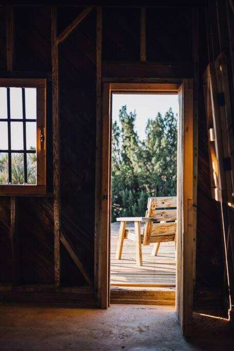 Joshua Tree Hidden Tower * Views - Landmark Yucca Valley Exterior foto