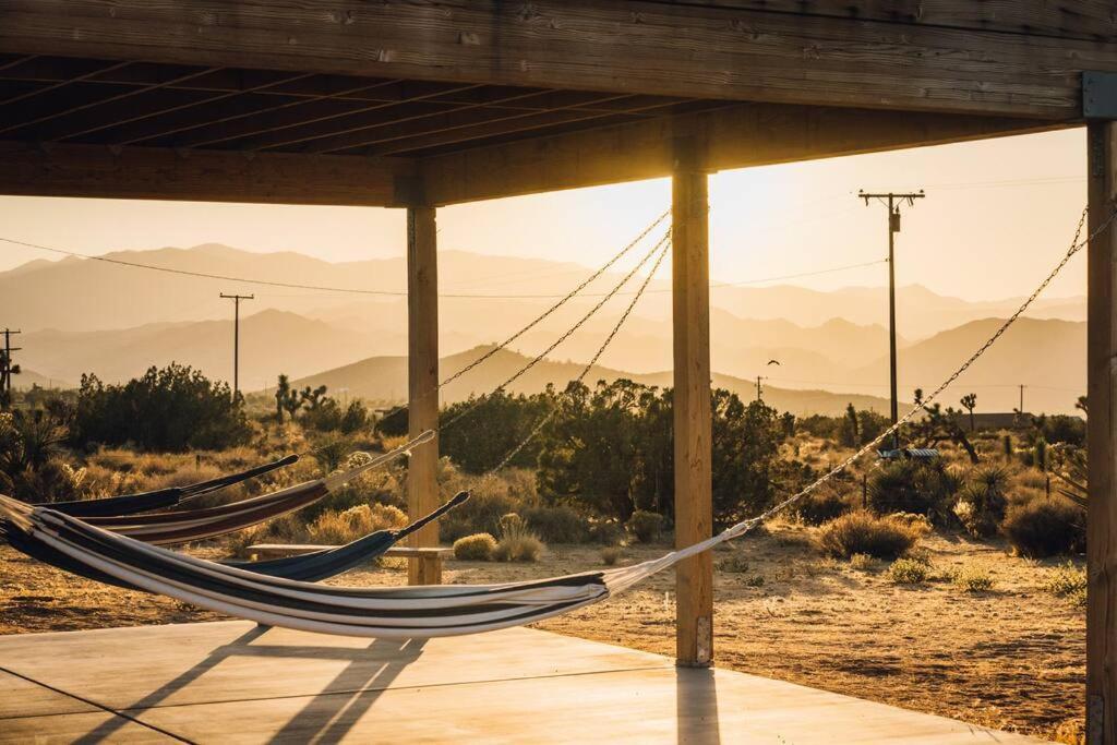 Joshua Tree Hidden Tower * Views - Landmark Yucca Valley Exterior foto
